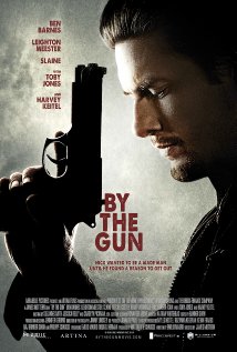 Filmas By the Gun / Знает только Бог (2014)